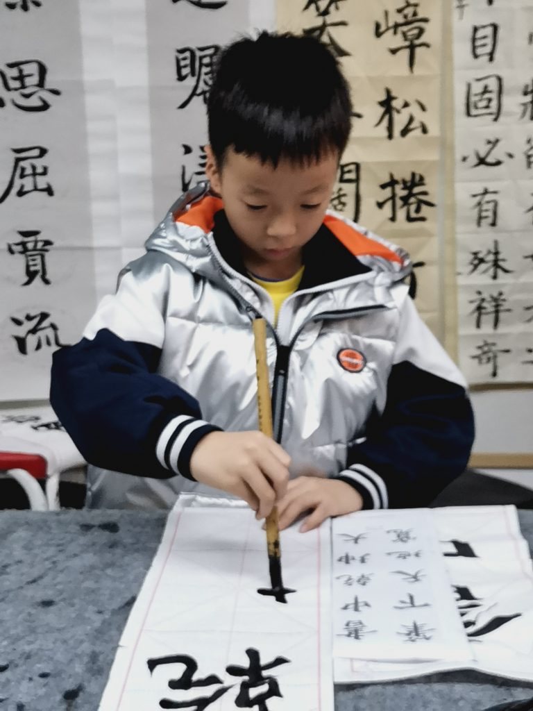 10-20231125 (35)